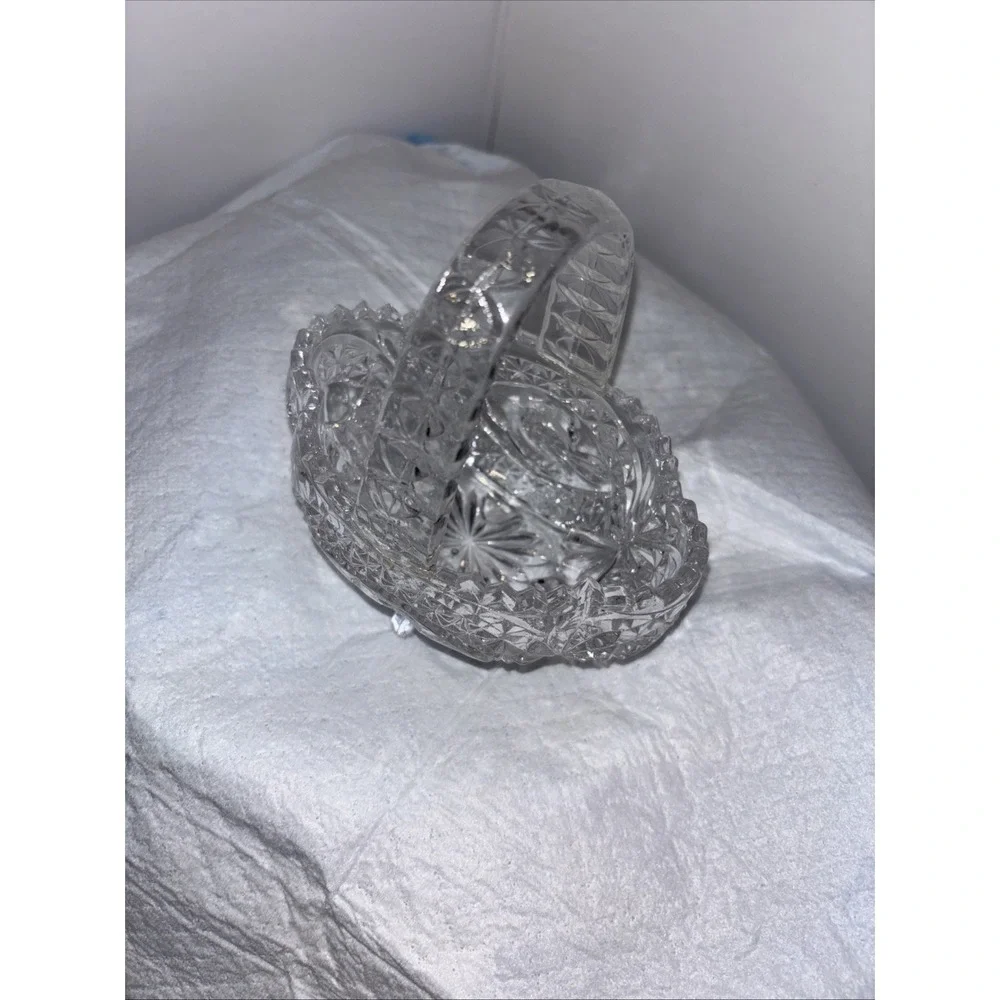 Vintage Lead Crystal Hofbauer Byrdes Small‎ Basket With Feet & Handle